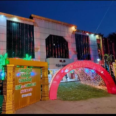 Ns Vijay Shesha Mahal Hotel Tiruvannāmalai Buitenkant foto